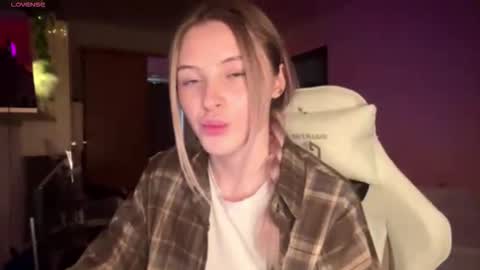 Vi  Victoria online show from 7, 3, 2026