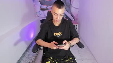 Dereck Boy online show from 10, 11, 2025