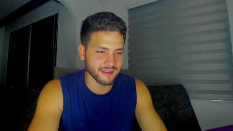 Snapshot of dereckhardd chatting on 8, 5, 2026 dereckhardd online show from 8, 5, 2026