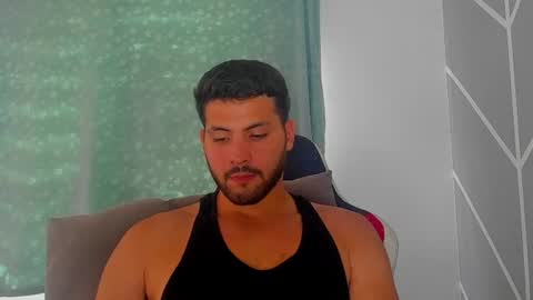 Snapshot of dereckhardd chatting on 28, 6, 2026 dereckhardd online show from 28, 6, 2026
