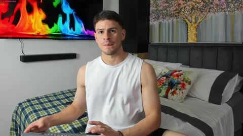 Derek Hussain online show from 24, 1, 2025