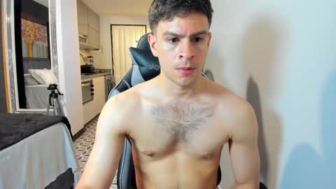 Derek Hussain online show from 3, 10, 2025