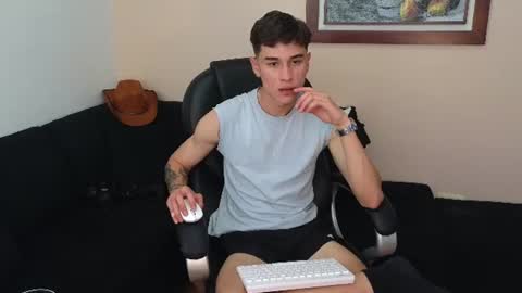 Snapshot of derekswan chatting on 2, 7, 2026 Derek online show from 2, 7, 2026