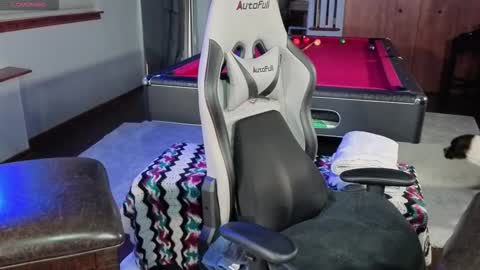 Derrick 52 and Brittany 50 online show from 3, 3, 2026