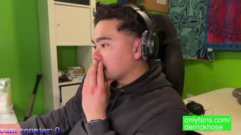 Snapshot of derrick_hose chatting on 10, 1, 2025 Derrick Hose online show from 10, 1, 2025