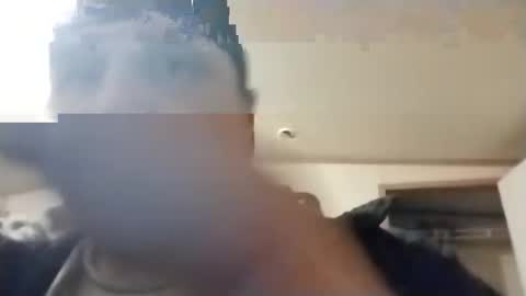 Snapshot of derrickagain chatting on 24, 2, 2025 Beeasy online show from 24, 2, 2025