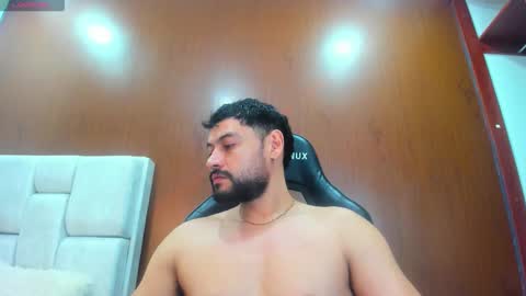 DerryBigger CM online show from 6, 3, 2026