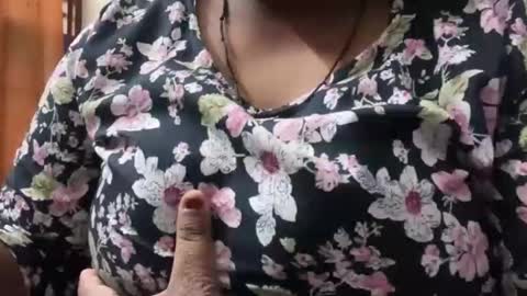 simran online show from 4, 5, 2026