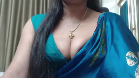 Maisa online show from 4, 3, 2025