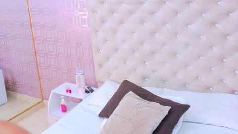 Sara Desire online show from 27, 2, 2026