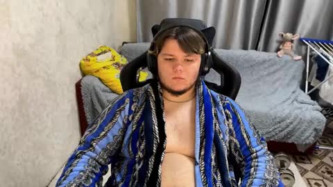 desiredude9 online show from 17, 9, 2025