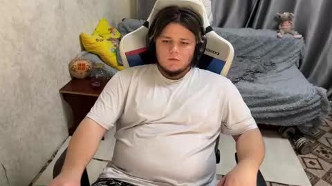 desiredude9 online show from 24, 9, 2025