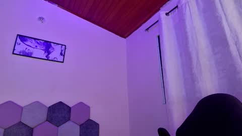 TORI AND MR. BEAR online show from 9, 2, 2026