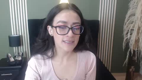 Snapshot of desiring__angel chatting on 14, 1, 2025 Desiring Angel online show from 14, 1, 2025