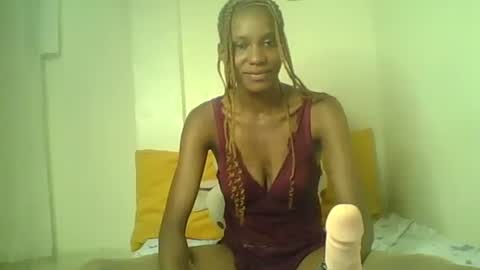 detlefmagadaline2021 online show from 16, 4, 2026