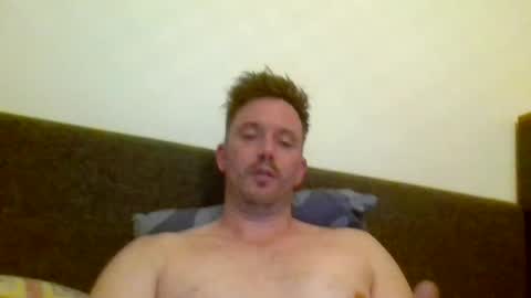 deutero1986 online show from 11, 7, 2026
