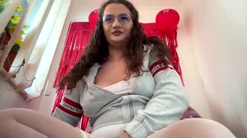 Anna online show from 3, 3, 2025