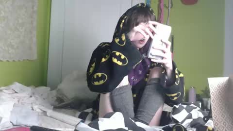 poutyangel online show from 4, 11, 2025