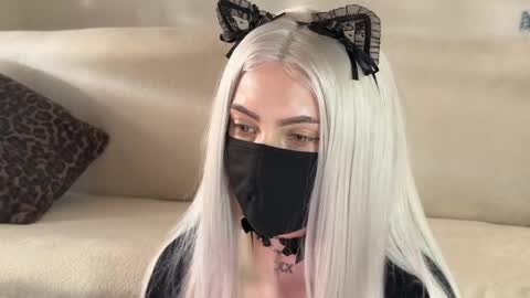 Snapshot of deviliaaa chatting on 25, 3, 2026 Devil online show from 25, 3, 2026