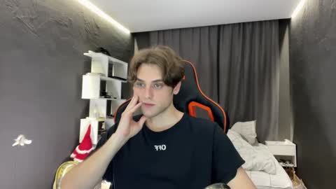 Snapshot of devilnut1 chatting on 22, 11, 2025 devilnut1 online show from 22, 11, 2025