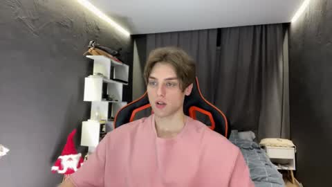 Snapshot of devilnut1 chatting on 27, 11, 2025 devilnut1 online show from 27, 11, 2025