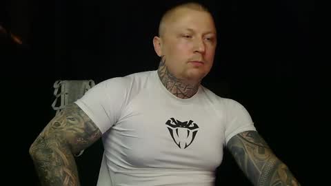 Snapshot of devilwithtats chatting on 9, 5, 2026 Lucian online show from 9, 5, 2026