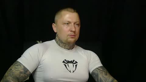 Snapshot of devilwithtats chatting on 7, 6, 2026 Lucian online show from 7, 6, 2026