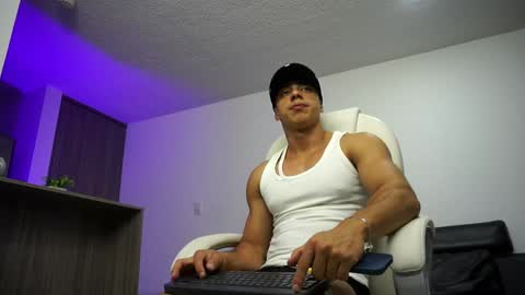 Devin Hunter online show from 12, 1, 2025