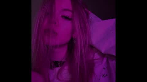 dewdropdoll online show from 26, 4, 2026