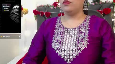 dharanisnisha online show from 1, 4, 2026