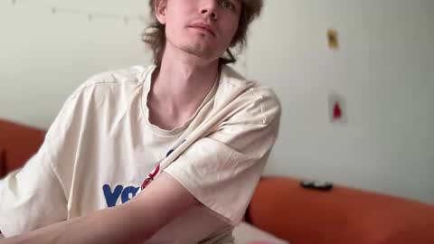 Di Alex online show from 2, 10, 2025