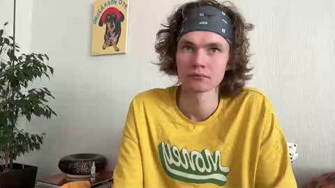 Snapshot of di_n_alex chatting on 19, 2, 2026 Di Alex online show from 19, 2, 2026