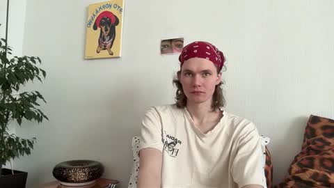 Snapshot of di_n_alex chatting on 20, 2, 2026 Di Alex online show from 20, 2, 2026