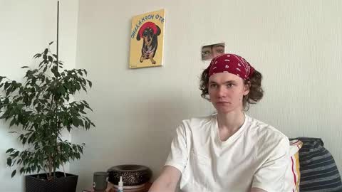 Snapshot of di_n_alex chatting on 27, 2, 2026 Di Alex online show from 27, 2, 2026