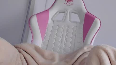 Snapshot of diamond_ava_ chatting on 21, 1, 2025 Thea online show from 21, 1, 2025