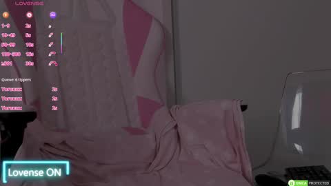 Snapshot of diamond_ava_ chatting on 24, 2, 2025 Thea online show from 24, 2, 2025