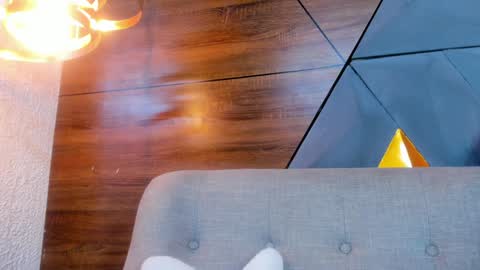 Camila and Megan online show from 27, 1, 2025