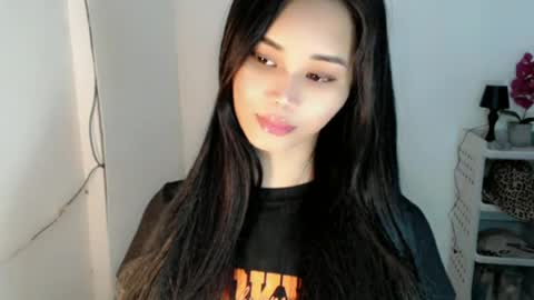diamond_temptress online show from 15, 6, 2026