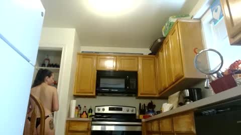 Snapshot of diamondmonroexo chatting on 8, 9, 2025 DiamondMonroeXo online show from 8, 9, 2025