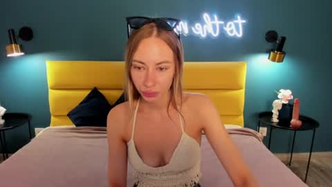 Snapshot of diana_garrett chatting on 20, 7, 2026 Diana online show from 20, 7, 2026