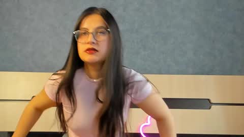 Hello my name is Carolina online show from 19, 10, 2025