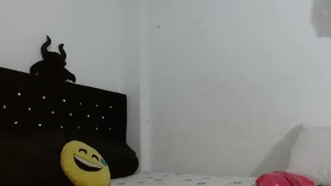 diana_o1 online show from 1, 6, 2026