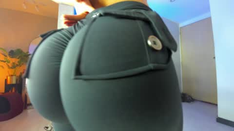 dianac1998 online show from 30, 10, 2025