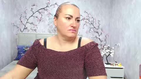 Snapshot of dianamgg chatting on 19, 5, 2026 Diana online show from 19, 5, 2026