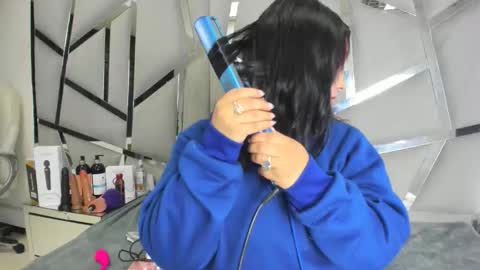 dianarous online show from 10, 11, 2025