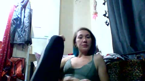 dianarussell864 online show from 2, 12, 2025