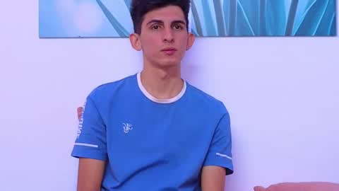 Ana  Leo online show from 9, 9, 2025