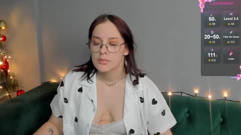 Snapshot of dianne_davis chatting on 24, 12, 2024 Dianne online show from 24, 12, 2024