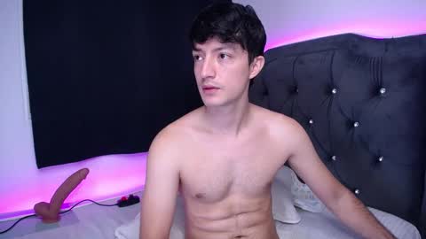 Snapshot of diaz_henr chatting on 4, 2, 2026 Henry Diaz online show from 4, 2, 2026