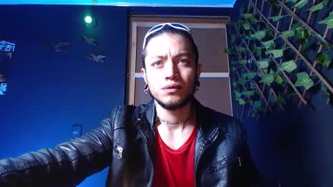 DICAPRIO online show from 21, 10, 2025